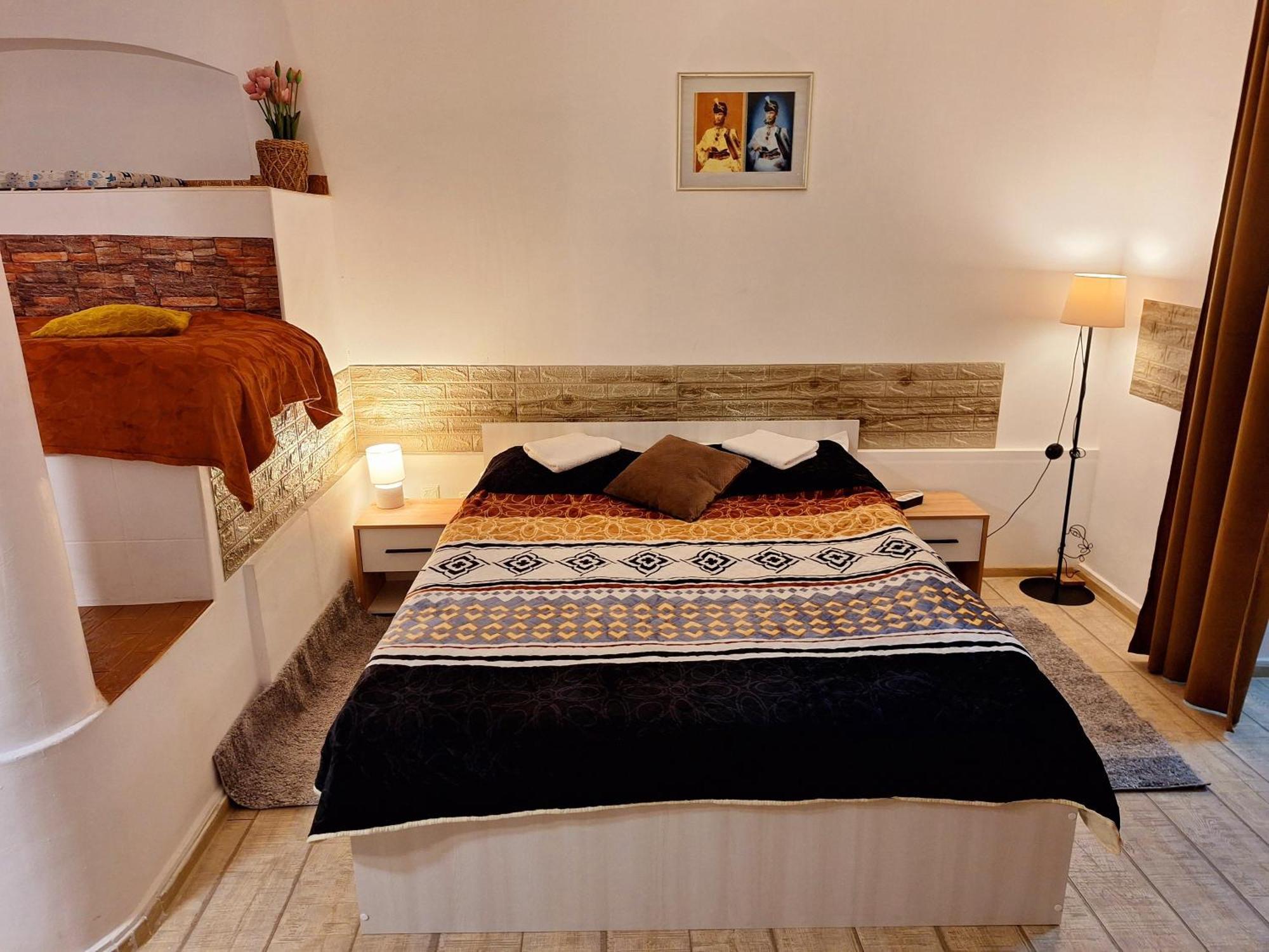 Piata Sfatului Pietonal Apartment 브라쇼브 외부 사진